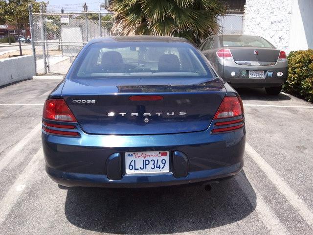 2005 Dodge Stratus S