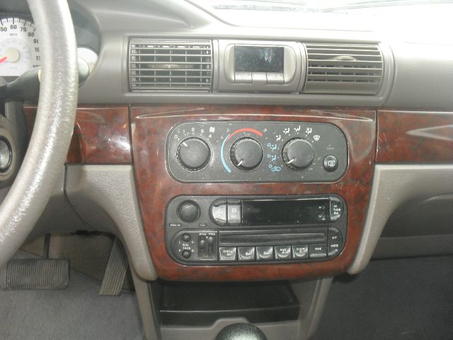 2005 Dodge Stratus GLS AT