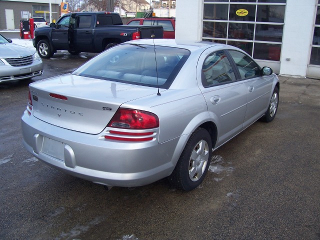 2006 Dodge Stratus S