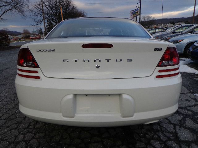 2006 Dodge Stratus S