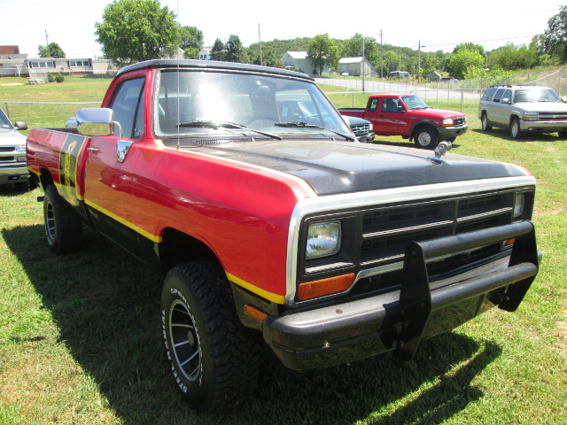 1990 Dodge W150 Pickup 14386