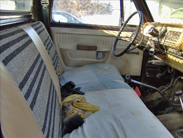 1979 Dodge W250 Pickup 3.5 SVan