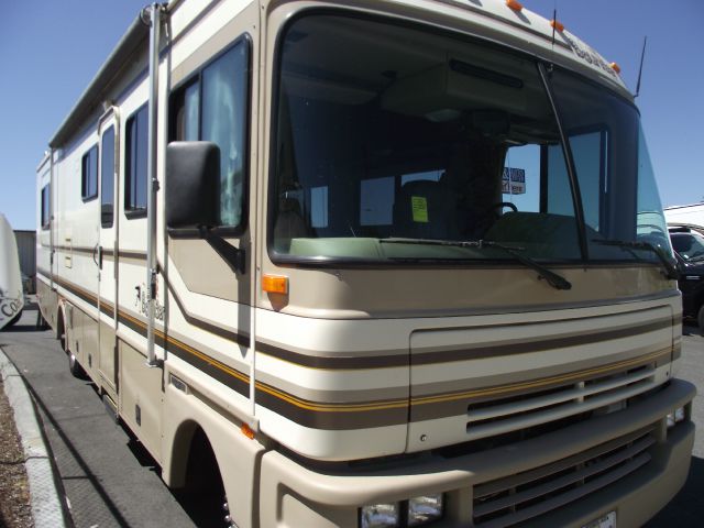 2006 Fleetwood BOUNDER Unknown