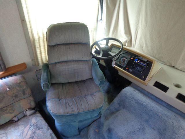 1993 Fleetwood Flair 28b Unknown