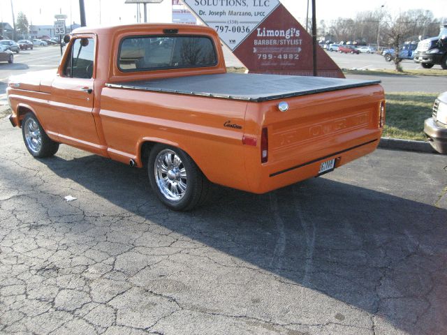 1972 Ford Aerostar 14 Box MPR