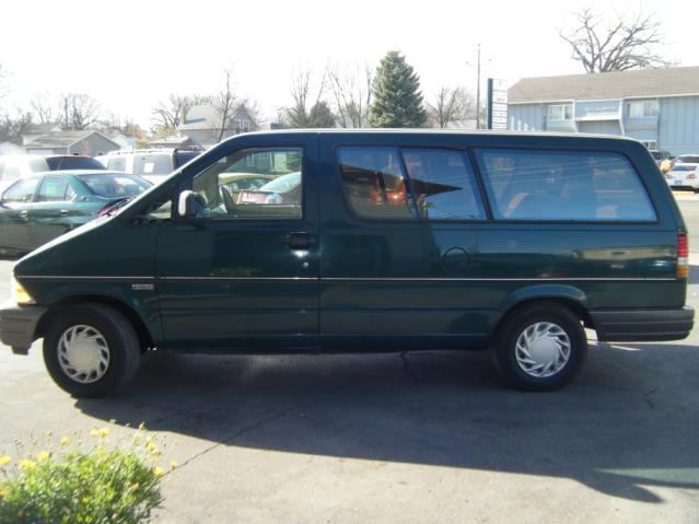 1996 Ford Aerostar ESi