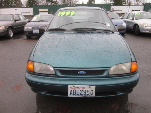 1996 Ford Aspire Unknown