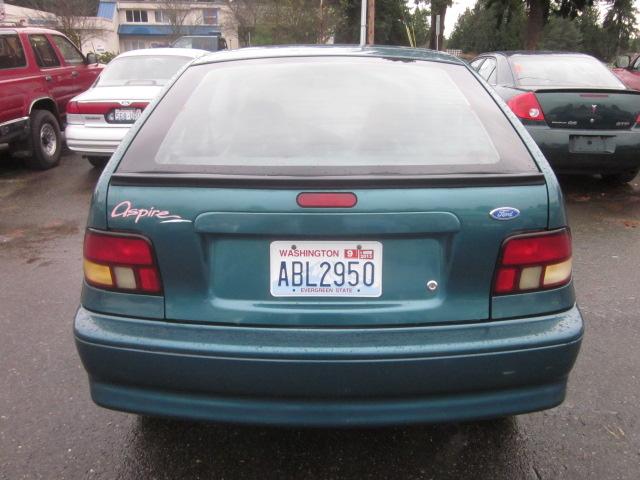 1996 Ford Aspire Unknown