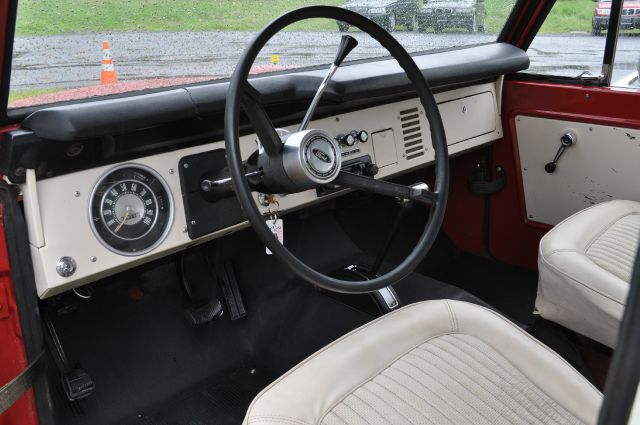 1973 Ford Bronco SW2