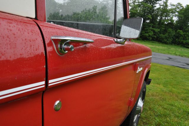 1973 Ford Bronco SW2