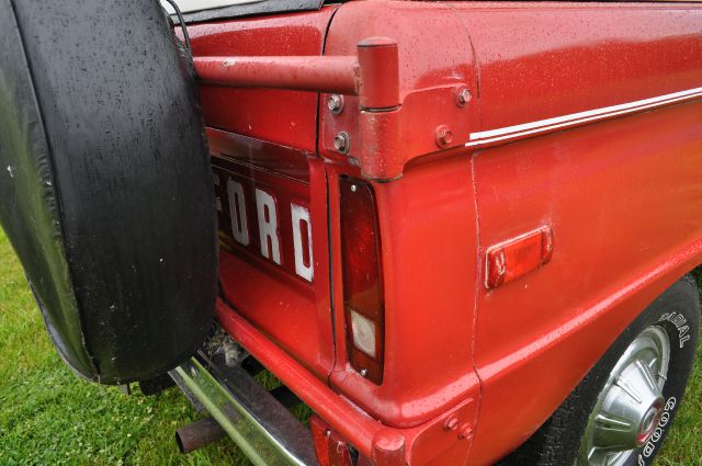 1973 Ford Bronco SW2