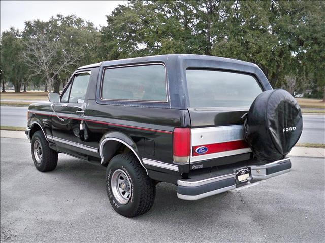 1987 Ford Bronco Base