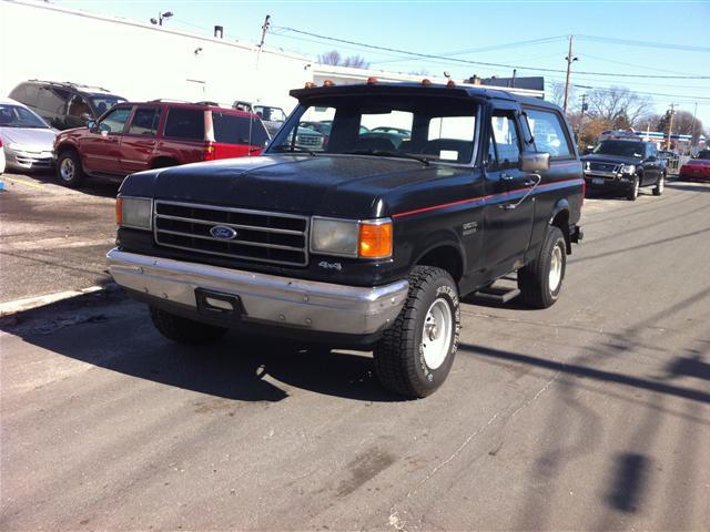 1990 Ford Bronco 1500 5dr Crew Cab 13