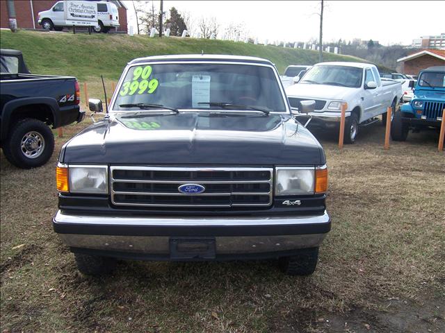 1990 Ford Bronco ESi