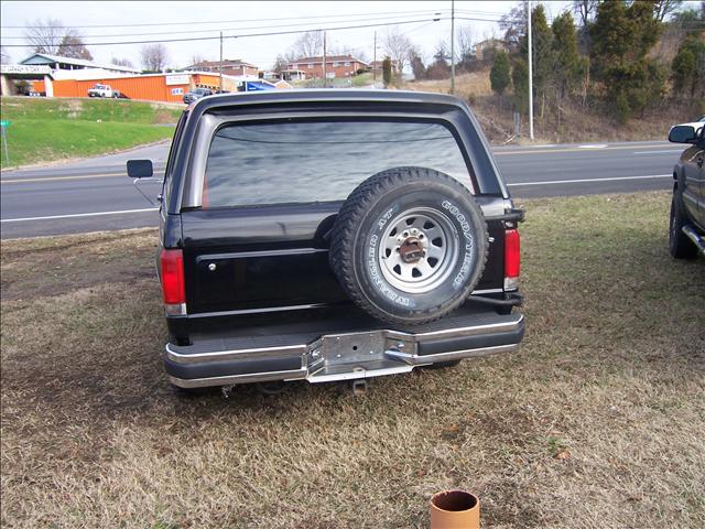 1990 Ford Bronco ESi