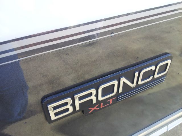 1993 Ford Bronco XL XLT Work Series