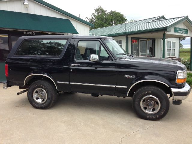 1996 Ford Bronco ESi