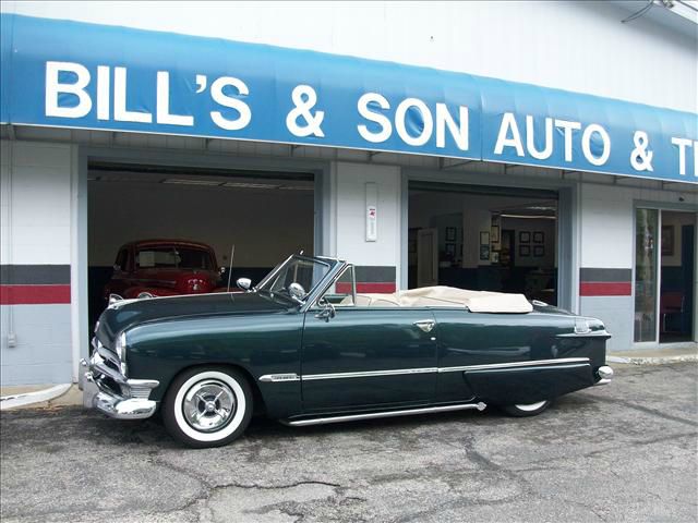 1950 Ford CUSTOM DELUXE 1.8T Quattro