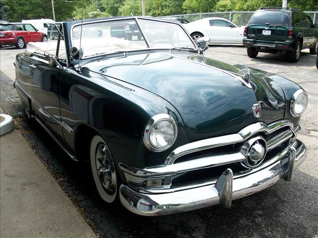 1950 Ford CUSTOM DELUXE 1.8T Quattro