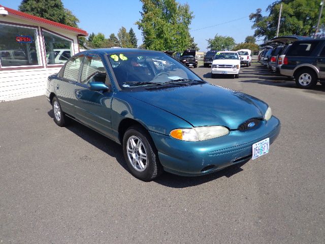 1996 Ford Contour S Sedan