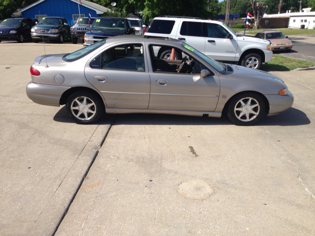 1996 Ford Contour S Sedan