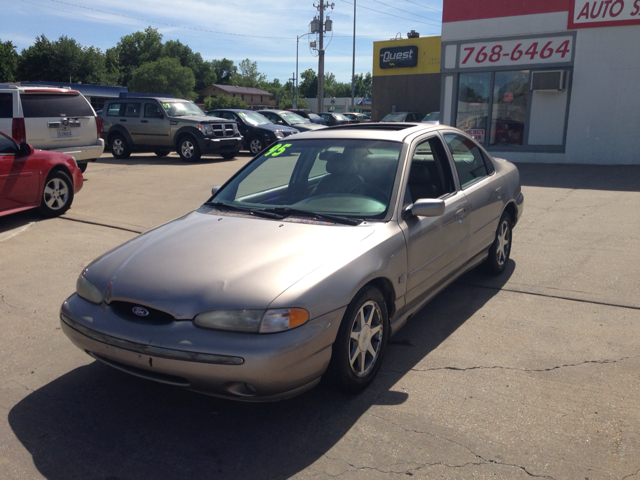 1996 Ford Contour S Sedan