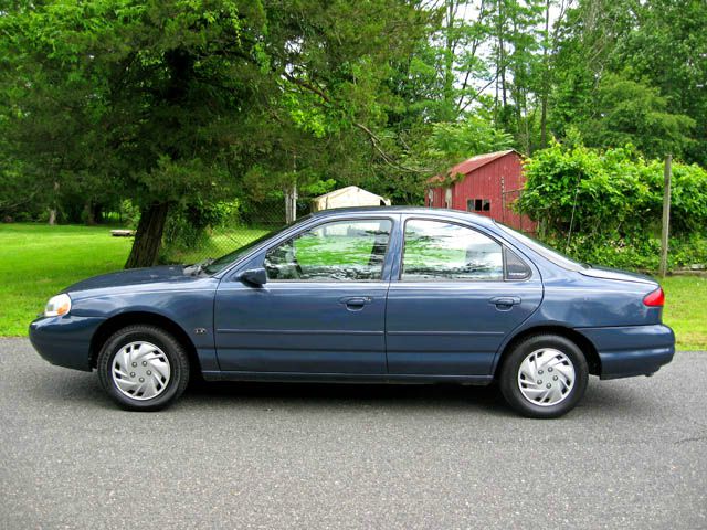 1998 Ford Contour Elk Conversion Van