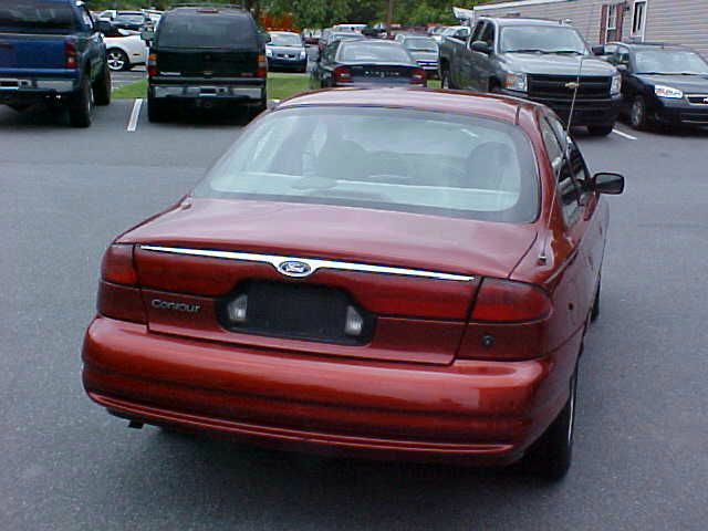 1999 Ford Contour SE