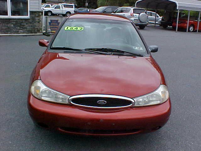 1999 Ford Contour SE