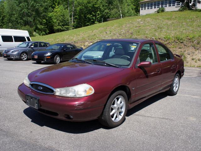 1999 Ford Contour SE