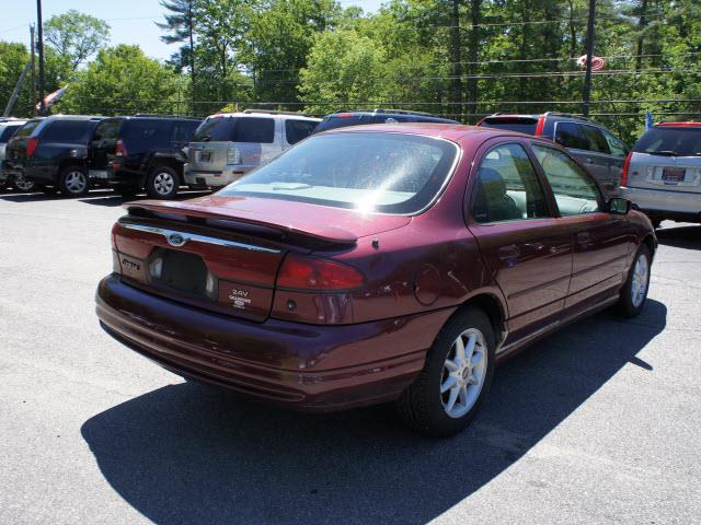 1999 Ford Contour SE