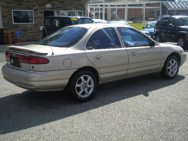 1999 Ford Contour SE