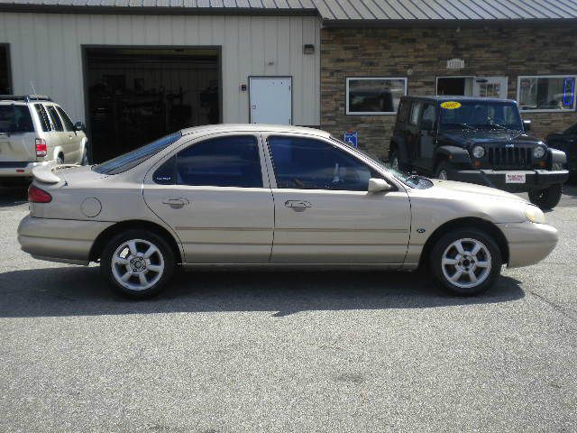 1999 Ford Contour SE