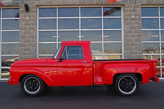 1966 Ford Custom 1500- 8FT BED