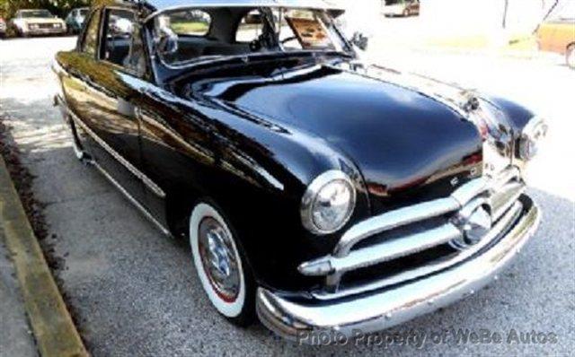 1949 Ford Custom Club Reg Cab 133 WB 2WD