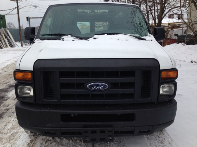 2008 Ford E-250 Awd-turbo