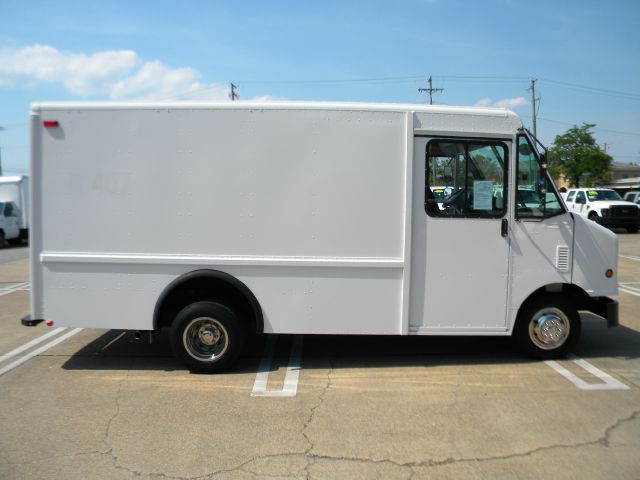 2004 Ford E-350 Manual