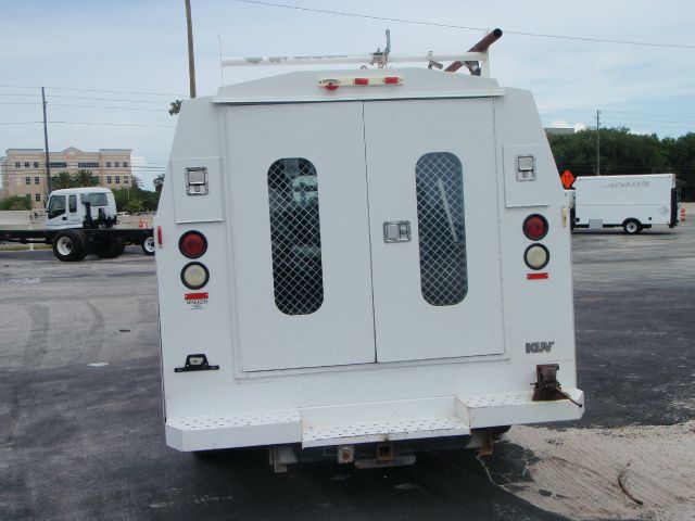 2006 Ford E-350 Unknown