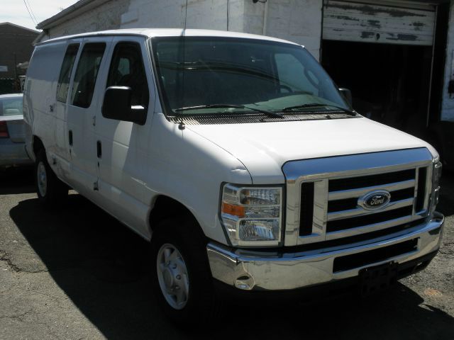 2008 Ford E-Series Cargo T6 Turbo AWD