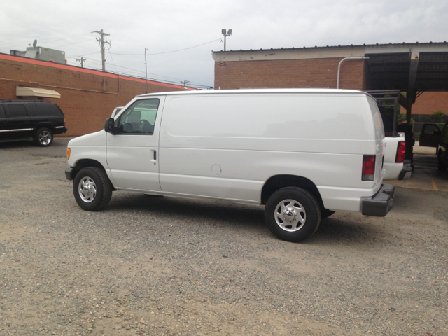 2004 Ford E-Series Van Awd-turbo