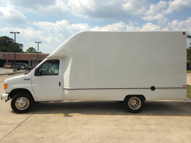 2005 Ford E-Series Van GT Deluxe Bullitt