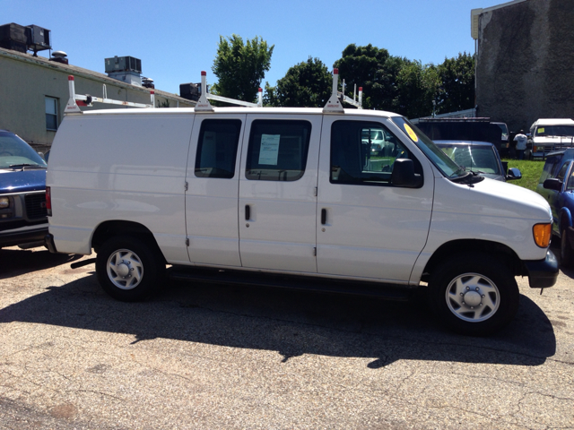 2007 Ford E-Series Van Awd-turbo