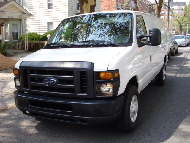 2008 Ford E-Series Van Awd-turbo