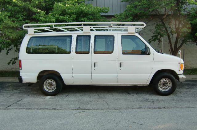 1996 Ford E150 Unknown