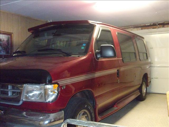 1999 Ford E150 Unknown