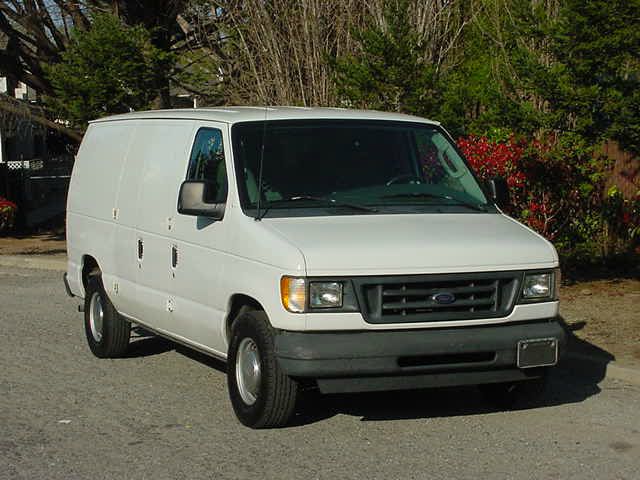 2003 Ford E150 SE Truck