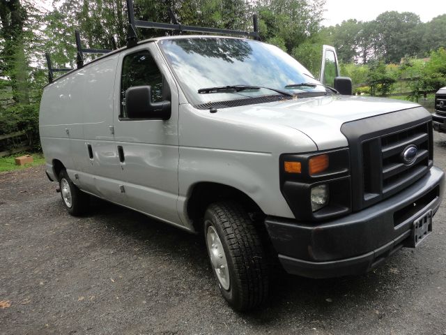 2008 Ford E150 SE Truck