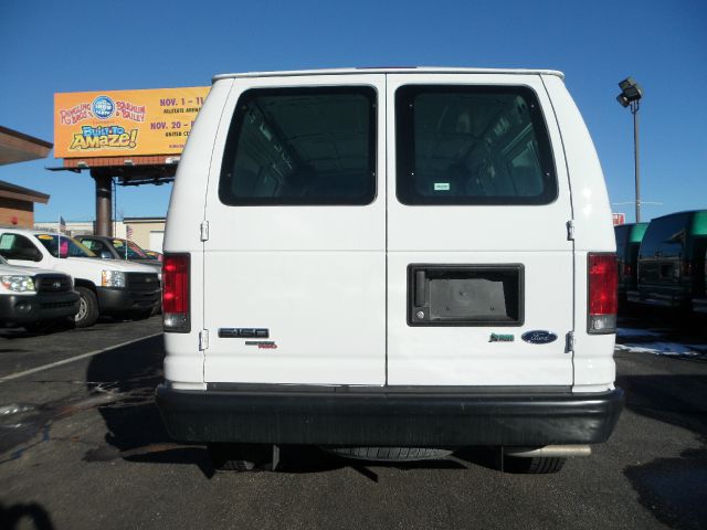 2013 Ford E150 SL AWD CVT Leatherroof