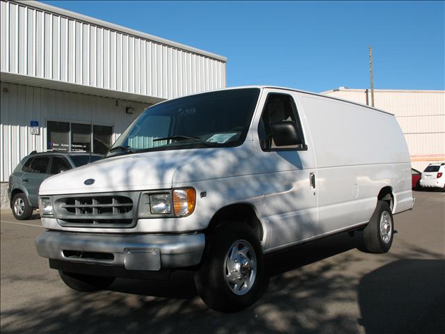 2002 Ford E250 3.5 Touring