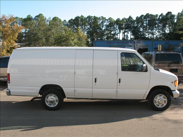 2002 Ford E250 3.5 Touring